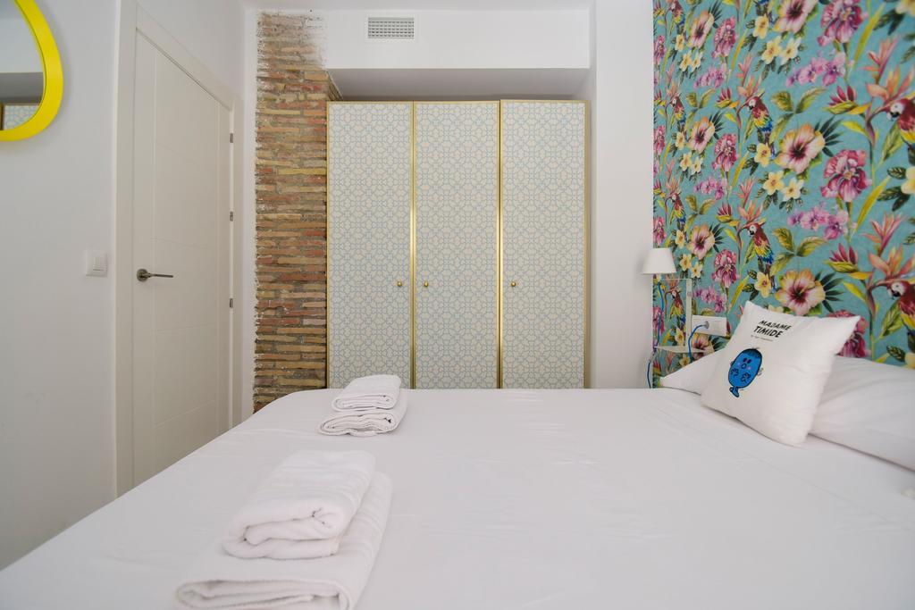 Hi Room - Smart Apartments - Ac Granada Exterior photo